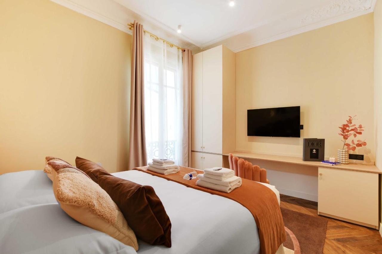 Chic Apartment - 1Br-4P - Facing The Louvre Parijs Buitenkant foto